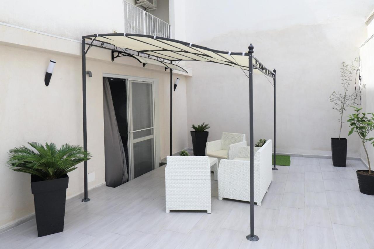 Suite Nicolai 165 Бари Екстериор снимка